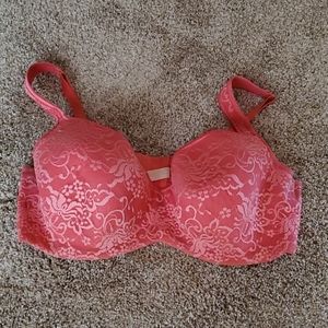Cacique size 42DD bra